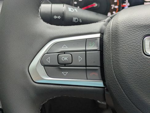 New 2026 Jeep Compass Latitude image 23