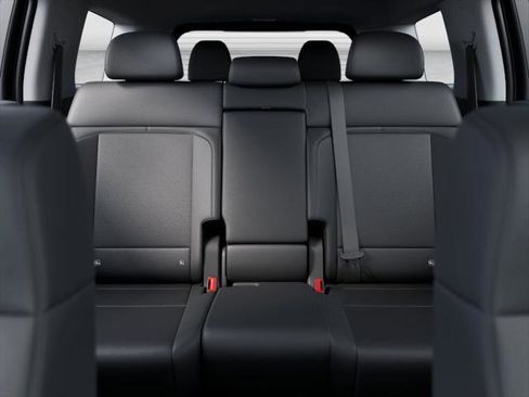 New 2026 Hyundai Santa Fe SE image 12