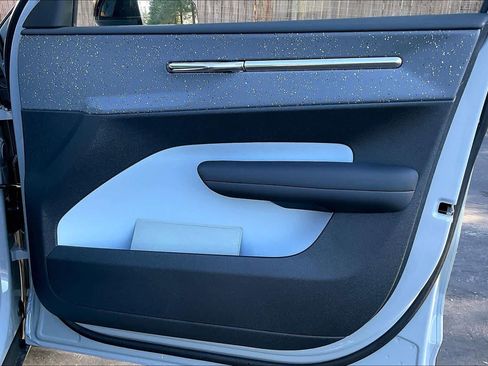 New 2025 Volvo EX30 Ultra w/ Protection Package Premier image 30