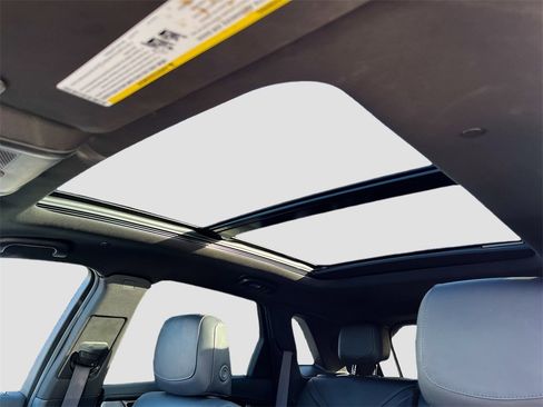 Certified 2025 Cadillac XT5 Premium Luxury image 21