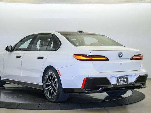 Certified 2023 BMW 740i w/ Parking Assistance Package RWD image 2