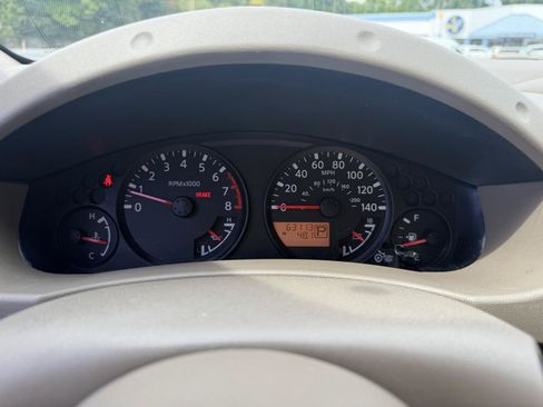 Used 2015 Nissan Frontier SV RWD image 23