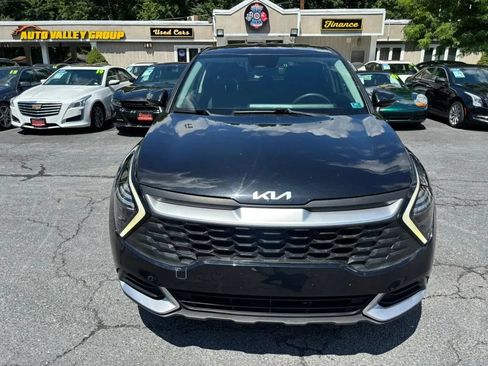 Used 2024 Kia Sportage LX FWD image 3