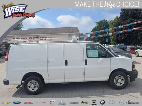 Used 2019 Chevrolet Express 2500 w/ Communications Package RWD image 2
