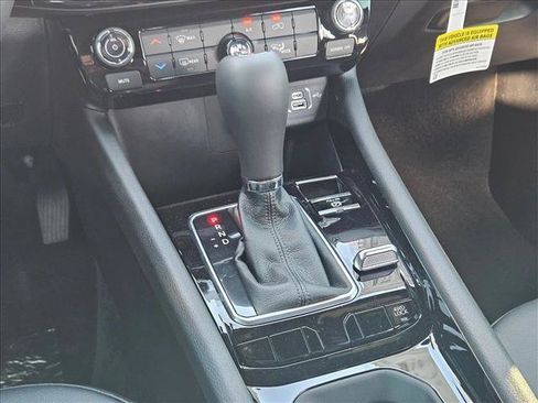 New 2026 Jeep Compass Latitude AWD/4WD image 13