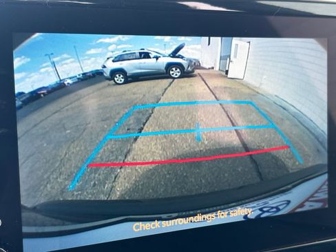 Used 2023 Toyota Corolla LE FWD image 10