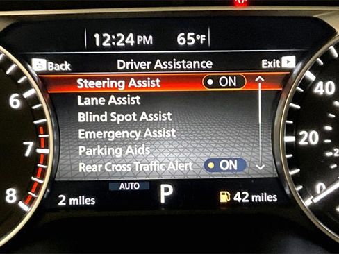 New 2025 Nissan Pathfinder SV w/ Black Appearance Package image 26