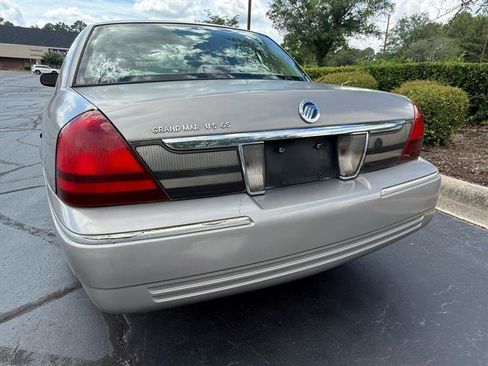 Used 2008 Mercury Grand Marquis GS RWD image 4