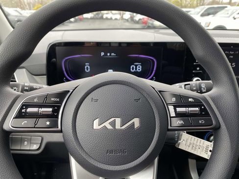 New 2026 Kia Seltos LX image 11