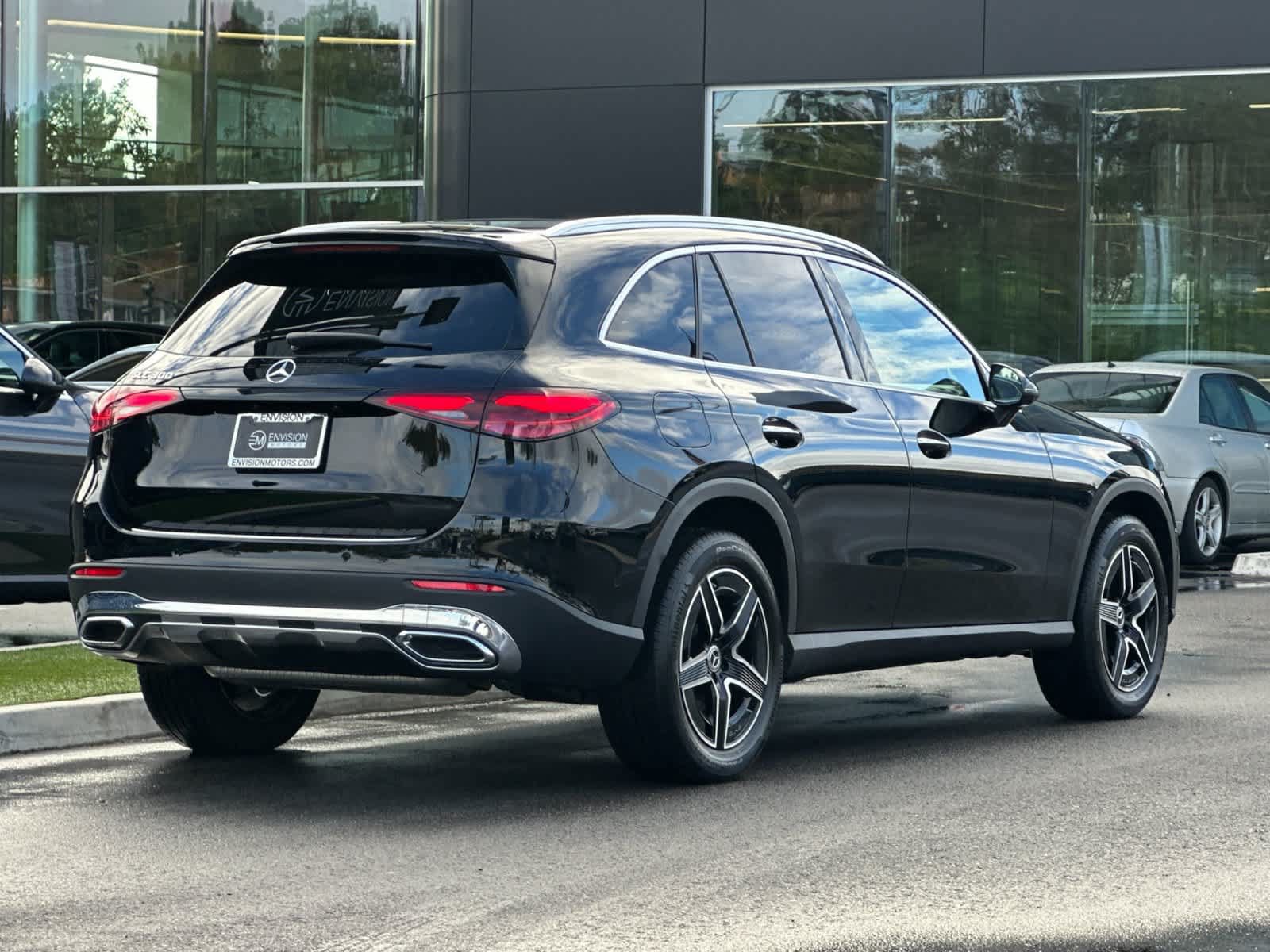 Certified 2026 Mercedes-Benz GLC 300 image 3