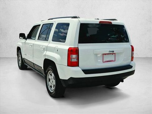Used 2016 Jeep Patriot Sport w/ Power Value Group FWD image 7
