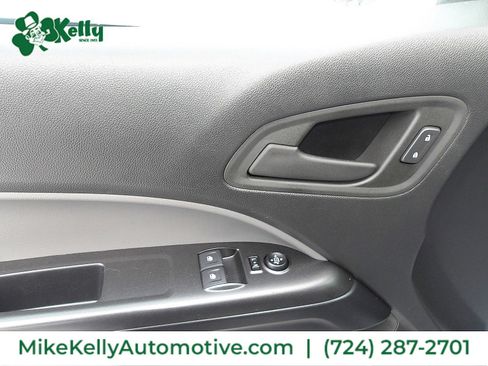 Certified 2022 Chevrolet Colorado W/T w/ Custom Special Edition image 13