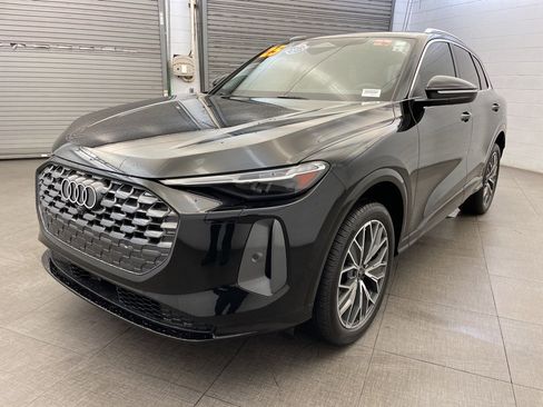 Used 2025 Audi Q5 Premium Plus image 9