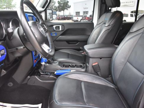 Used 2021 Jeep Wrangler Unlimited Rubicon 4xe w/ Cold Weather Group image 15