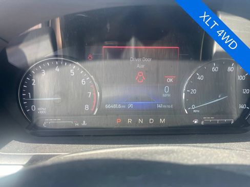 Used 2020 Ford Explorer XLT w/ Equipment Group 202A AWD/4WD image 8