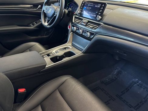 Certified 2022 Honda Accord Sport image 15