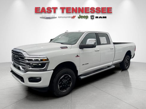 Used 2025 RAM 2500 Laramie image 7