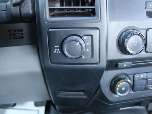 Used 2018 Ford F150 XL w/ Equipment Group 101A Mid image 23