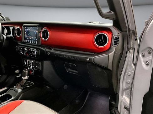 Used 2019 Jeep Wrangler Unlimited Rubicon AWD/4WD image 27