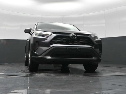 Used 2024 Toyota RAV4 LE image 19
