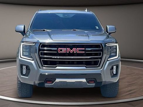 Used 2021 GMC Yukon AT4 AWD/4WD image 3