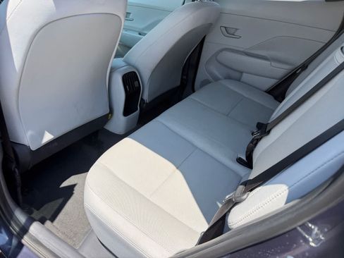 Used 2024 Hyundai Kona SEL AWD/4WD image 7