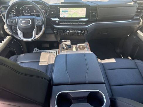 Used 2024 GMC Sierra 1500 SLT w/ SLT Premium Package AWD/4WD image 19