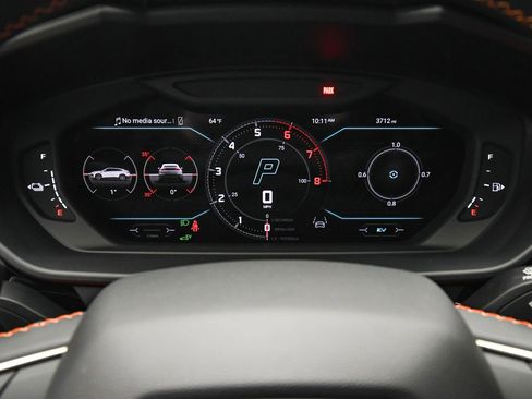 Used 2025 Lamborghini Urus SE image 16