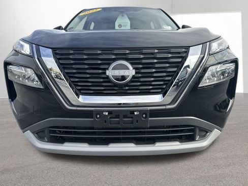 Certified 2022 Nissan Rogue SV image 35