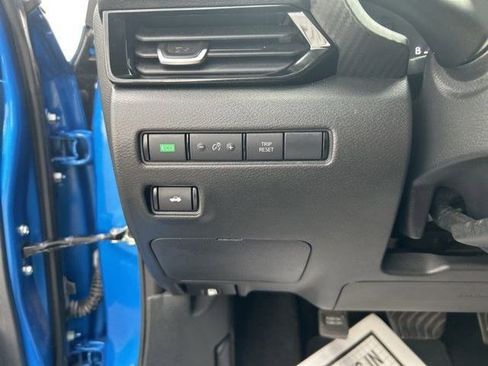 Used 2024 Nissan Sentra SV image 17