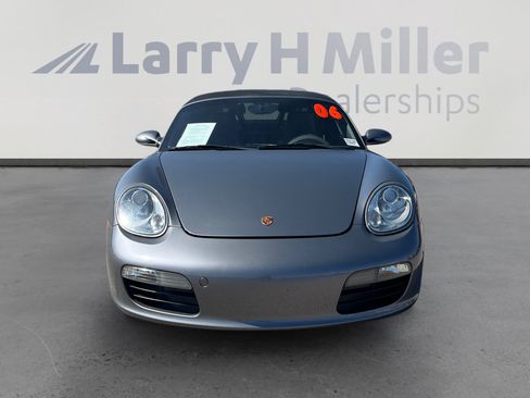 Used 2006 Porsche Boxster RWD image 8