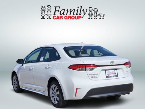 New 2026 Toyota Corolla LE FWD image 3