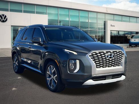 Used 2022 Hyundai Palisade SEL w/ Premium Package image 3