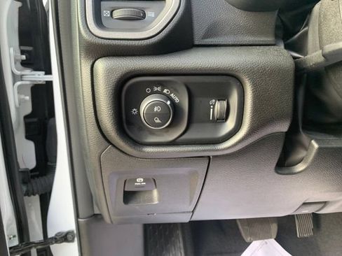 Used 2025 RAM 1500 Tradesman AWD/4WD image 15