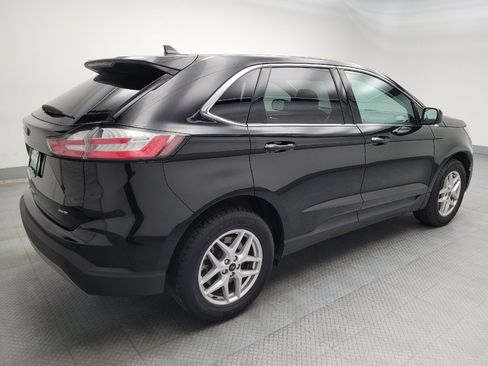 Used 2023 Ford Edge SEL image 10