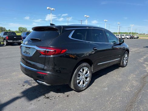 Used 2021 Buick Enclave Avenir w/ Avenir Technology Package AWD/4WD image 5