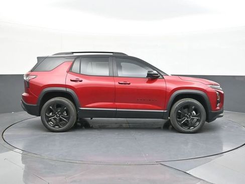 New 2026 Chevrolet Equinox LT w/ Midnight Edition FWD image 18