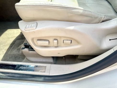 Used 2014 Cadillac SRX Premium FWD image 36