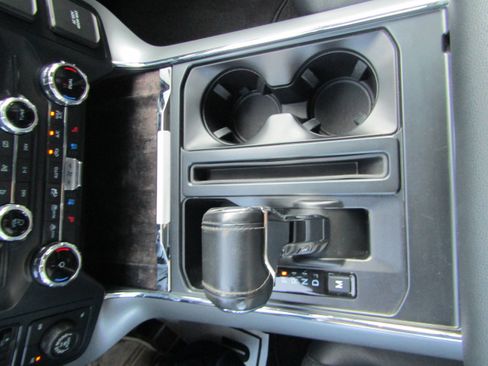 Used 2022 Ford F150 Lariat AWD/4WD image 36