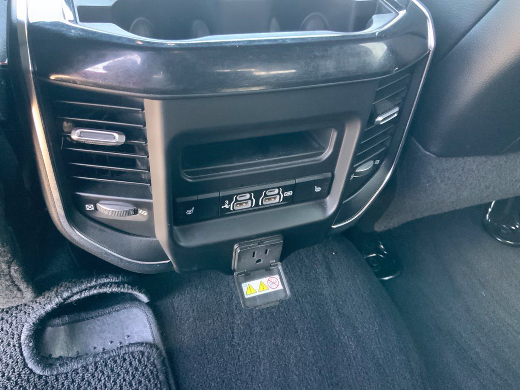 Used 2019 RAM 2500 Laramie AWD/4WD image 17