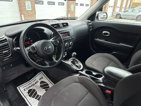 Used 2015 Kia Soul EV image 20