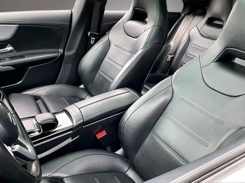 Used 2020 Mercedes-Benz CLA 250 image 20
