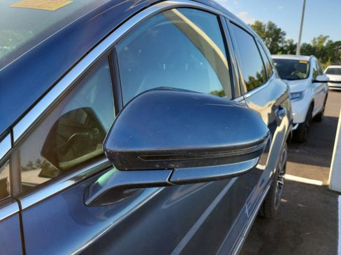 Used 2018 Lincoln MKC Reserve w/ Lincoln MKC Climate Package image 7