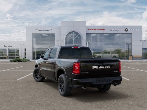 New 2026 RAM 1500 Laramie AWD/4WD image 29