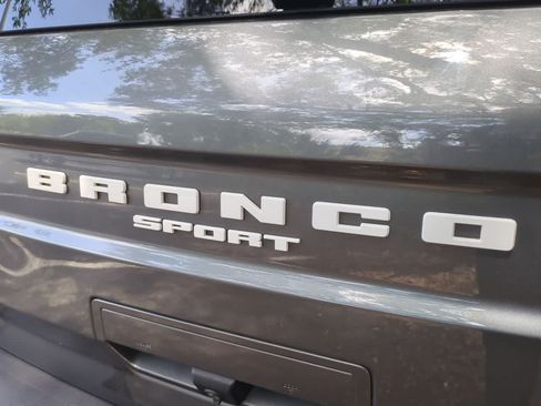 Used 2022 Ford Bronco Sport Outer Banks w/ Tech Package AWD/4WD image 13