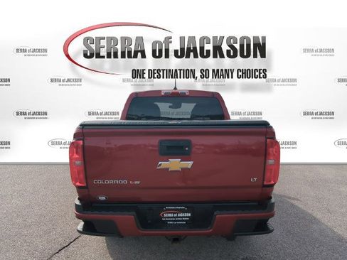 Used 2018 Chevrolet Colorado LT w/ LPO, Premium Interior Package image 7