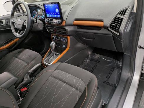 Certified 2022 Ford EcoSport SE w/ SE Convenience Package image 28