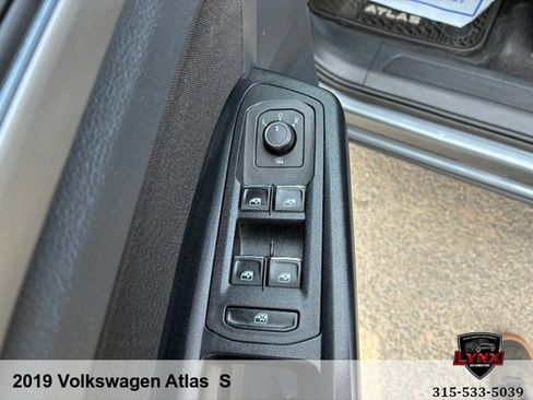 Used 2019 Volkswagen Atlas S w/ Towing Package AWD/4WD image 11