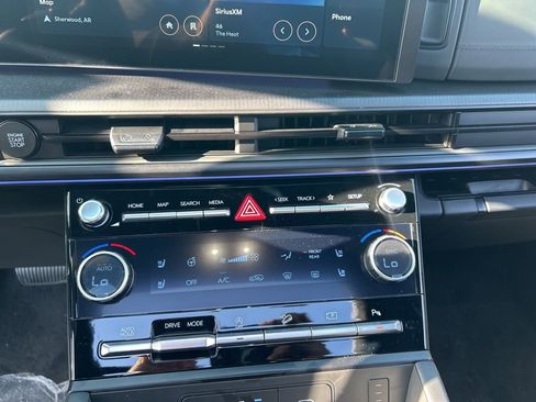 New 2026 Hyundai Santa Fe Calligraphy FWD image 16