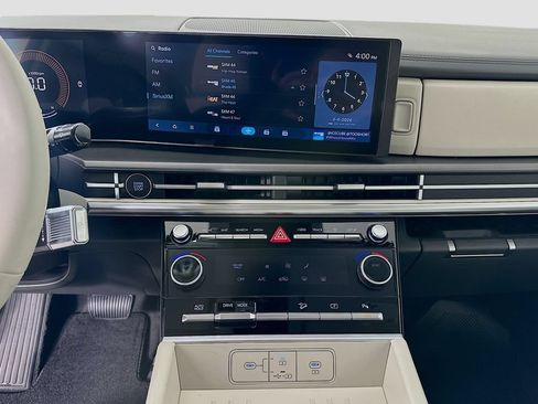 New 2026 Hyundai Santa Fe SE FWD image 11